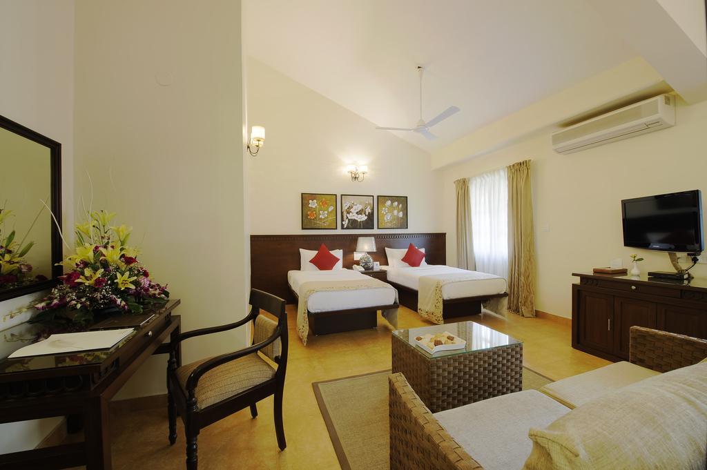 Deltin Palms Riverfront Panaji Exterior foto